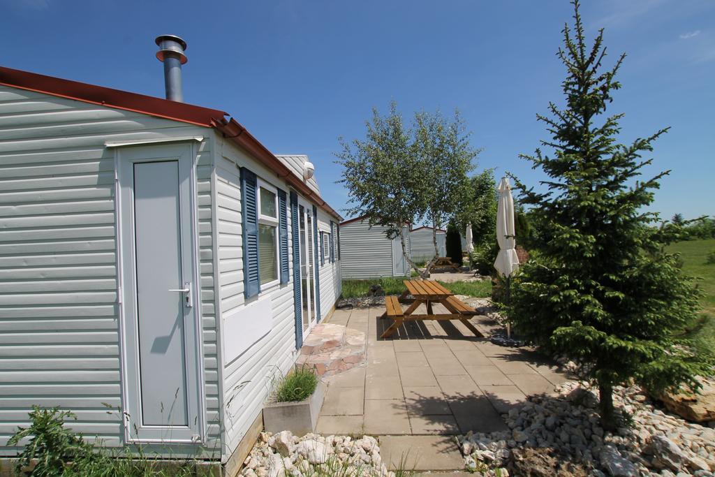 Azur Camping Schwaebische Alb Sonnenbuhl Ngoại thất bức ảnh